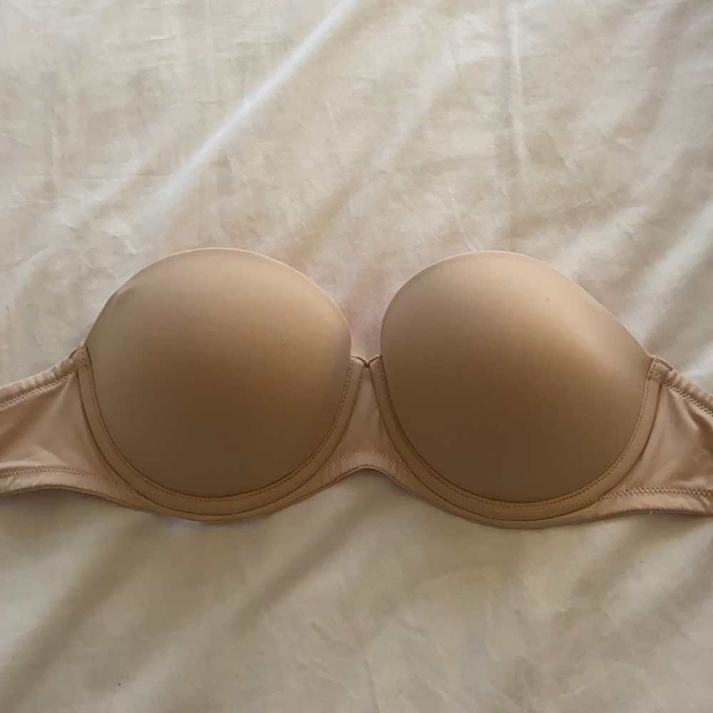 Strapless push-up bra